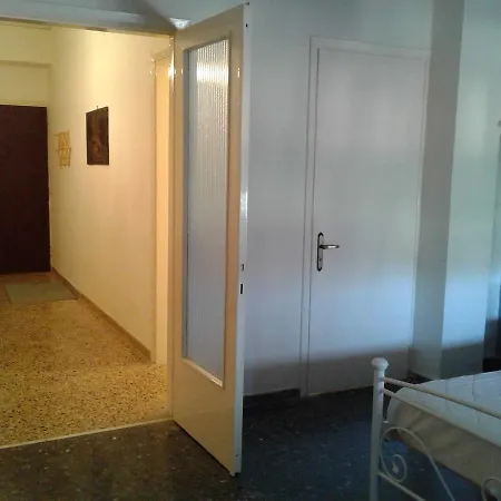 Apartment Central Square Gf 1 *
